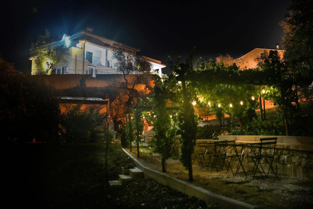 Casa Elisabetta Shortlets Apartment Caposele Exterior foto