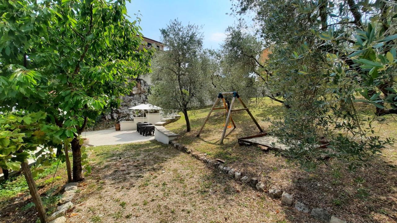 Casa Elisabetta Shortlets Apartment Caposele Exterior foto